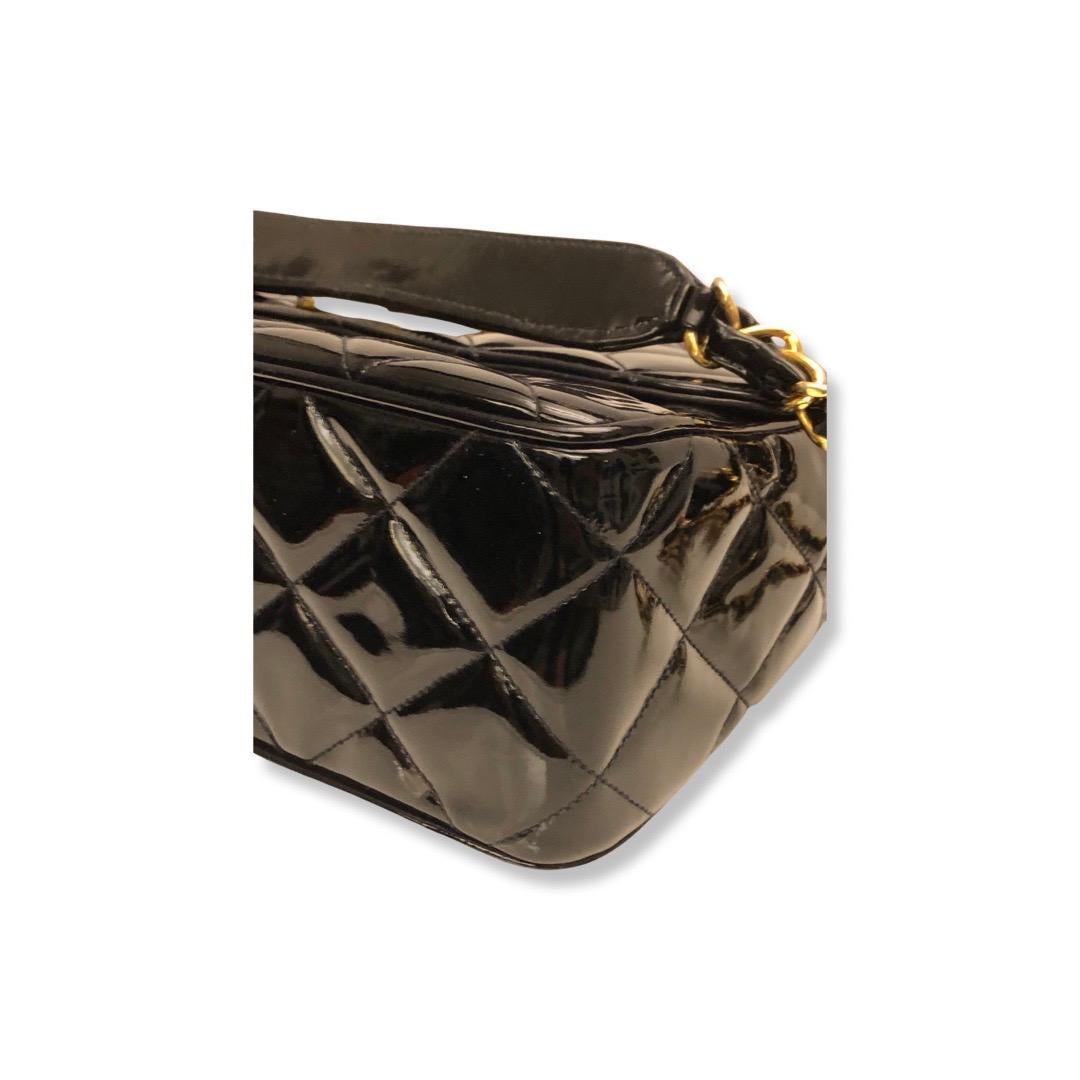 Women's or Men's Chanel Black Quilted Patent Big CC Turn-lock Flap Shoulder Bag  For Sale