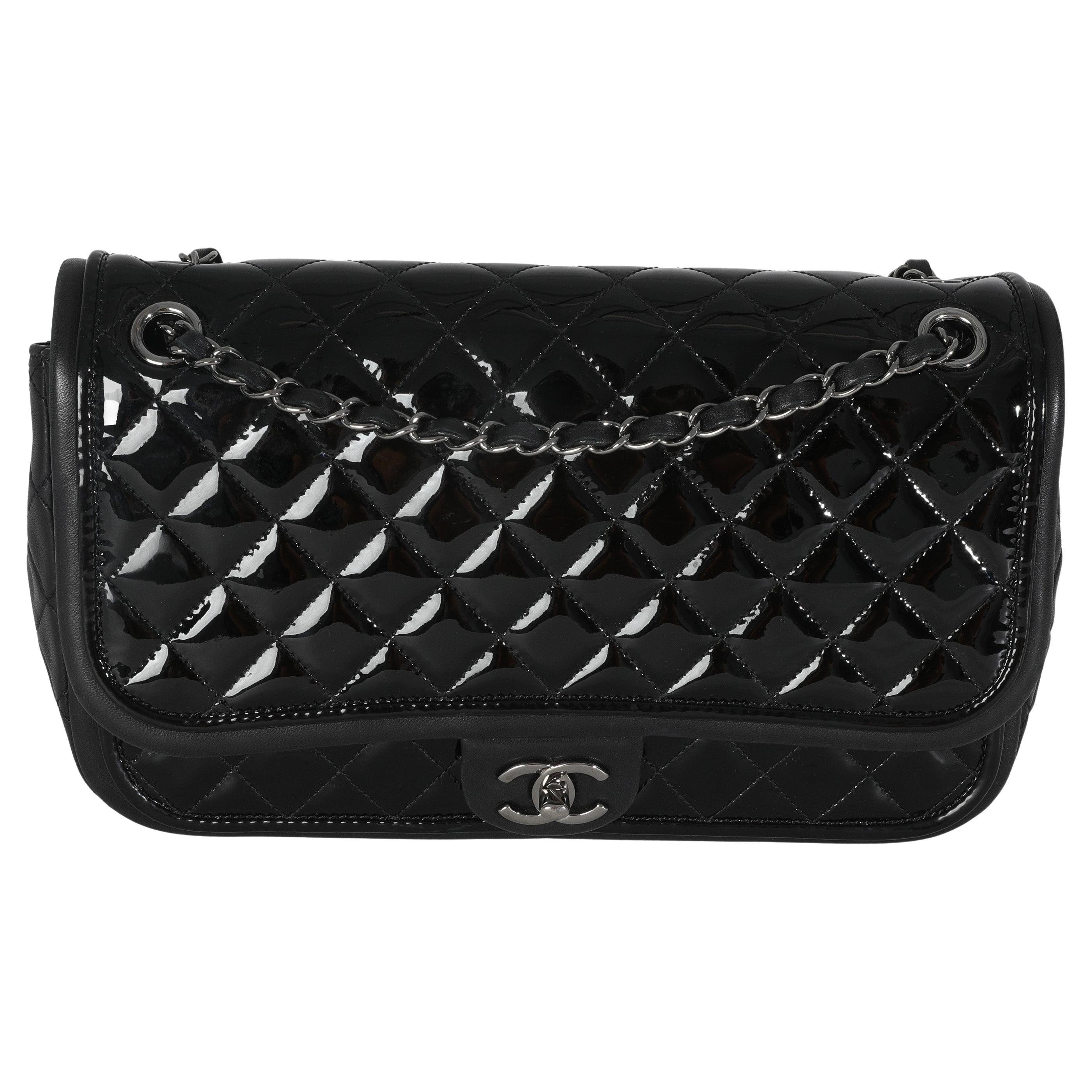 Chanel Borsa classica in vernice trapuntata nera Jumbo Twist Flap