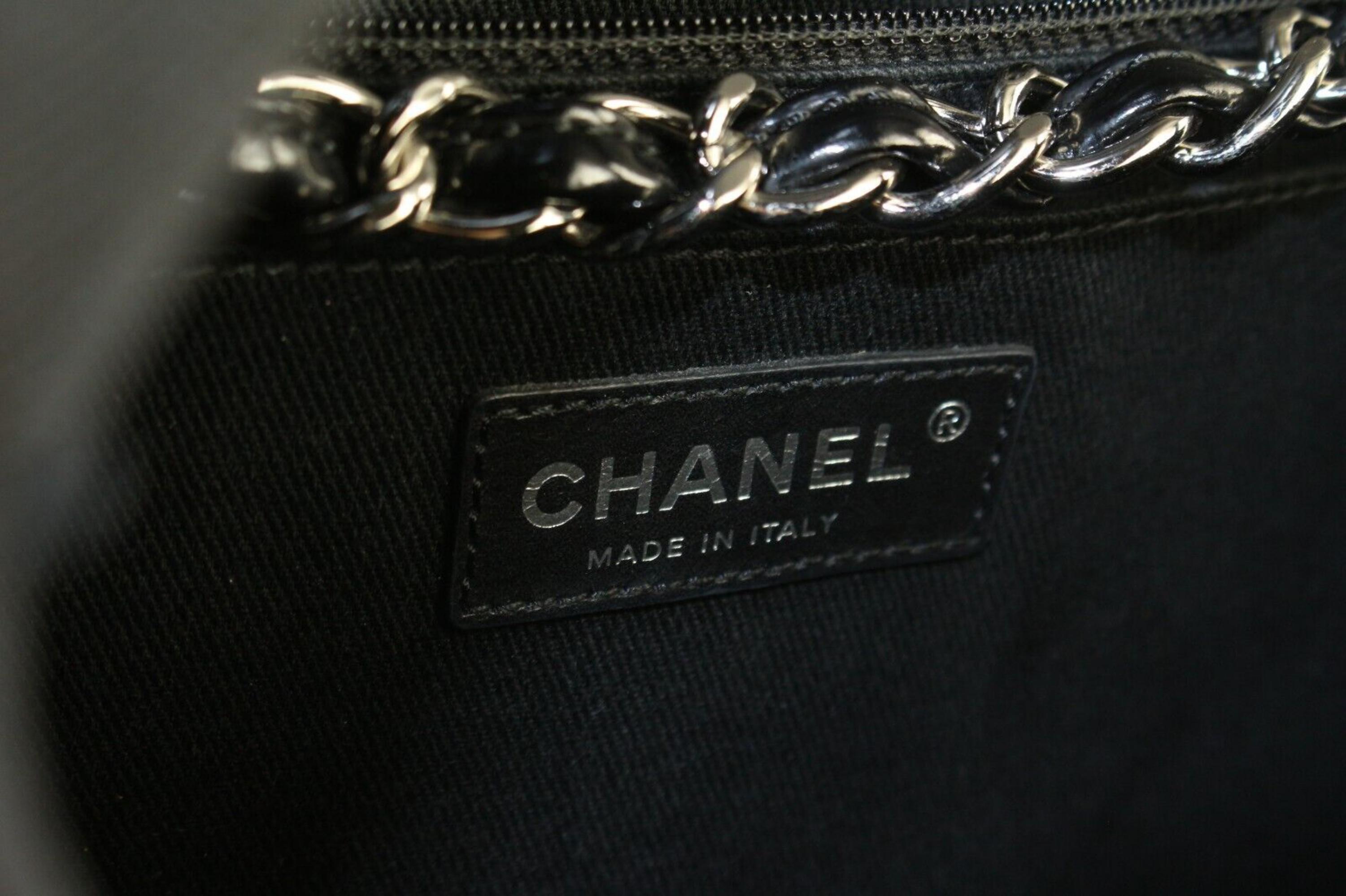 Chanel Black Quilted Patent Jumbo Flap SHW 89c26a For Sale 6