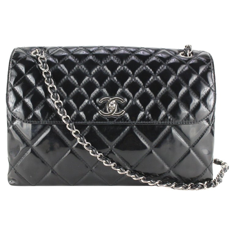 Chanel Quilted Black Caviar Leather Maxi Classic Silver Chain Flap Bag  922cas