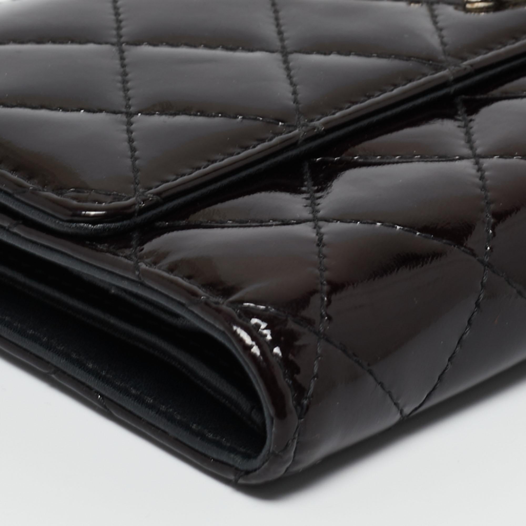 Chanel Black Quilted Patent Leather CC Continental Wallet 7