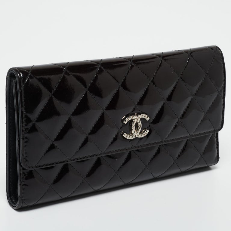 Chanel Black Quilted Patent Leather CC Continental Wallet