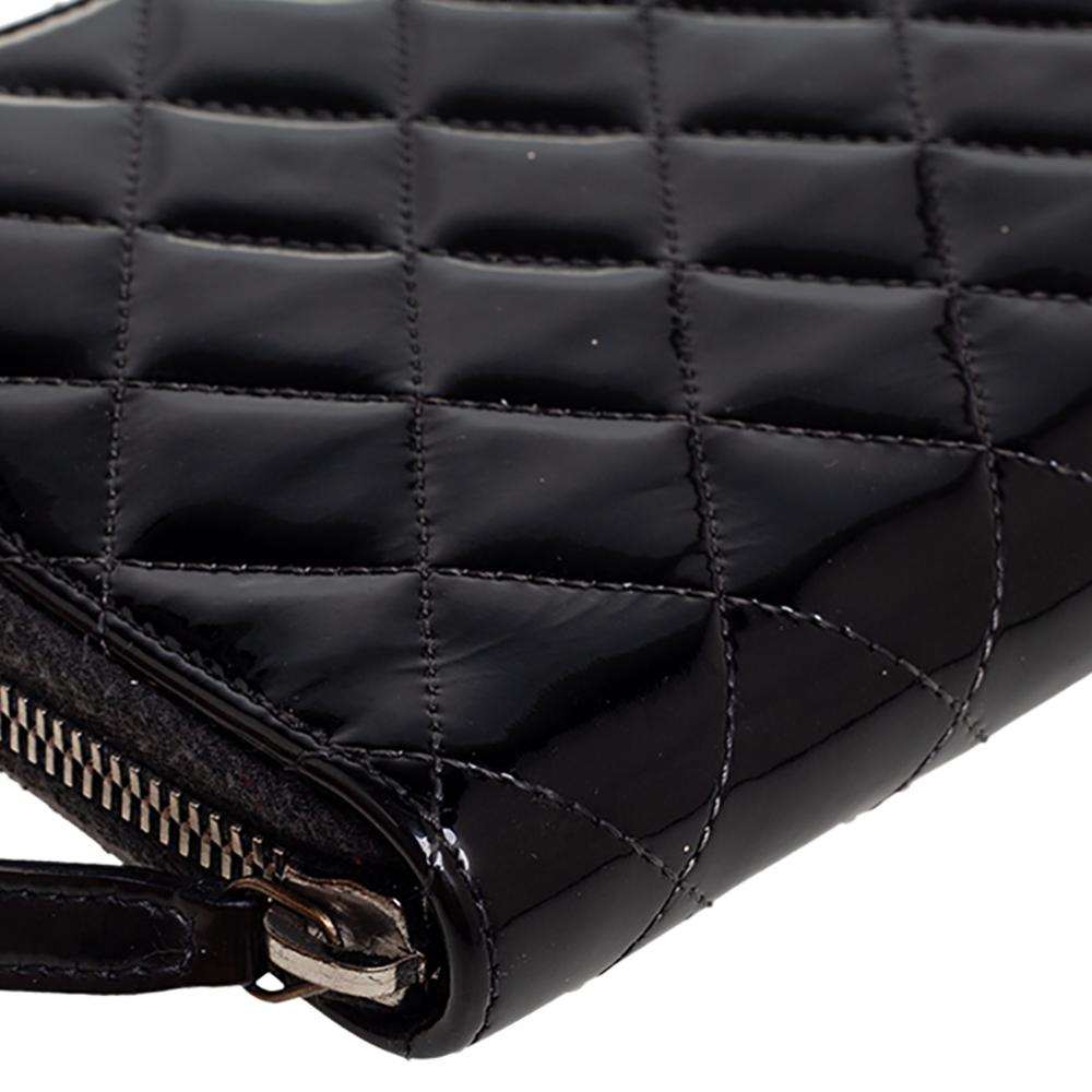 Women's Chanel Black Quilted Patent Leather CC Zip Around Organizer Wallet