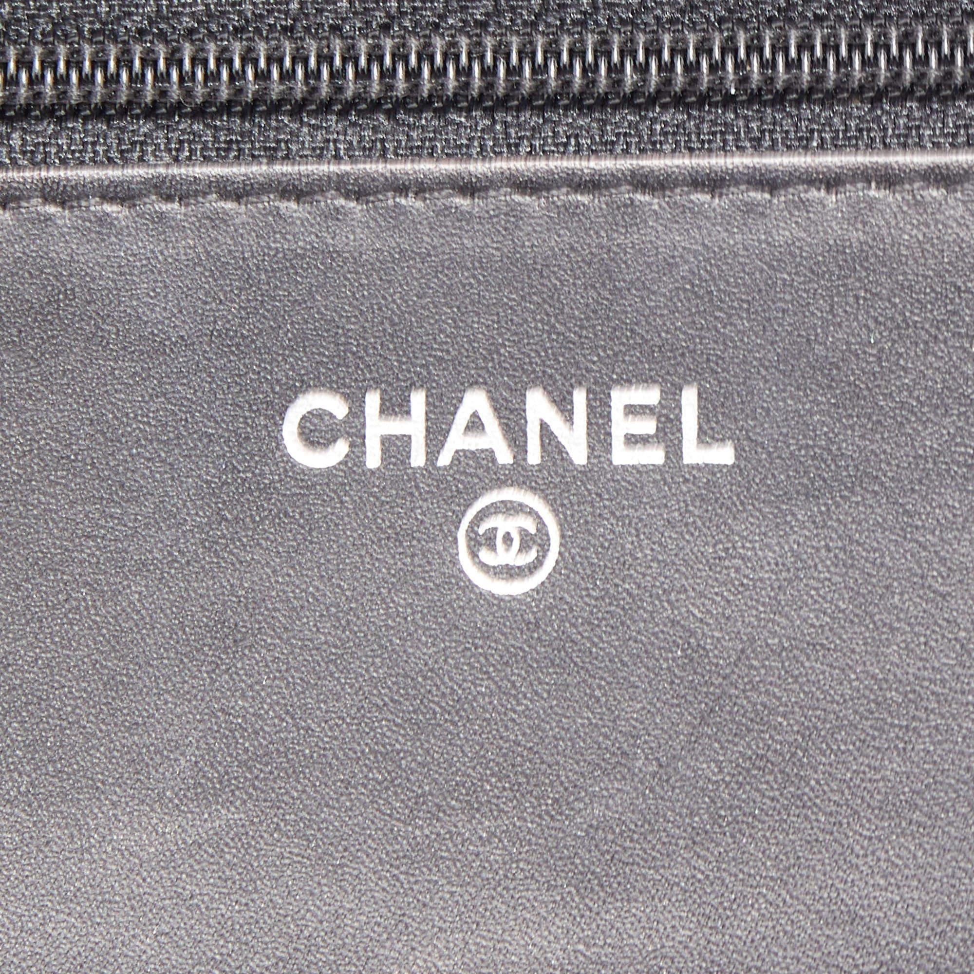 Chanel Black Quilted Patent Leather Classic Wallet on Chain 3