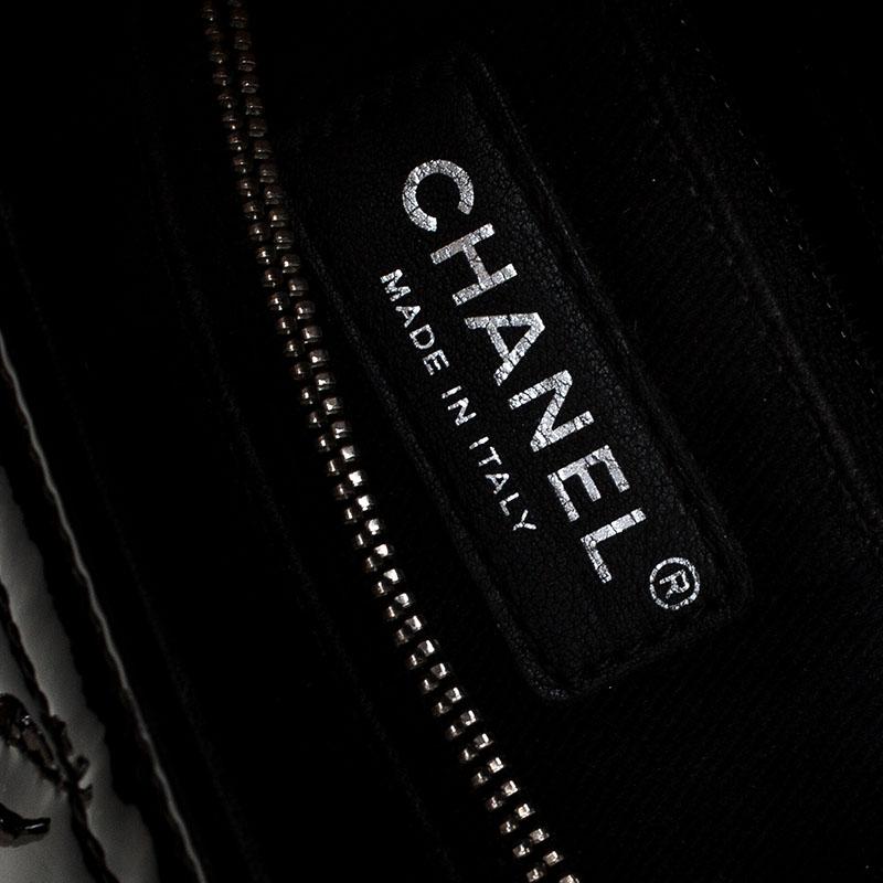 Chanel Black Quilted Patent Leather Crossbody Bag 3