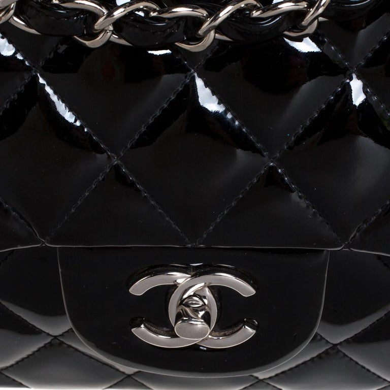 Chanel Black Quilted Patent Leather Jumbo Classic Double Flap Bag at ...