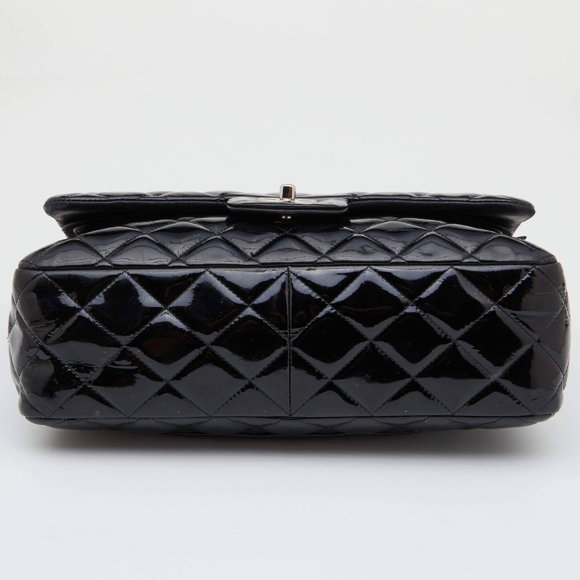 Chanel Black Quilted Patent Leather Jumbo Classic Double Flap Bag For ...