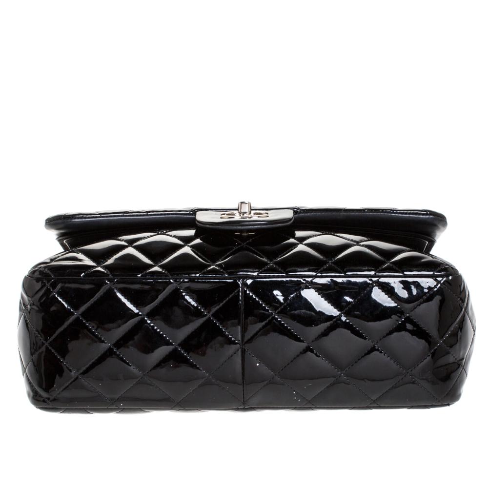 Chanel Black Quilted Patent Leather Jumbo Classic Double Flap Bag 4
