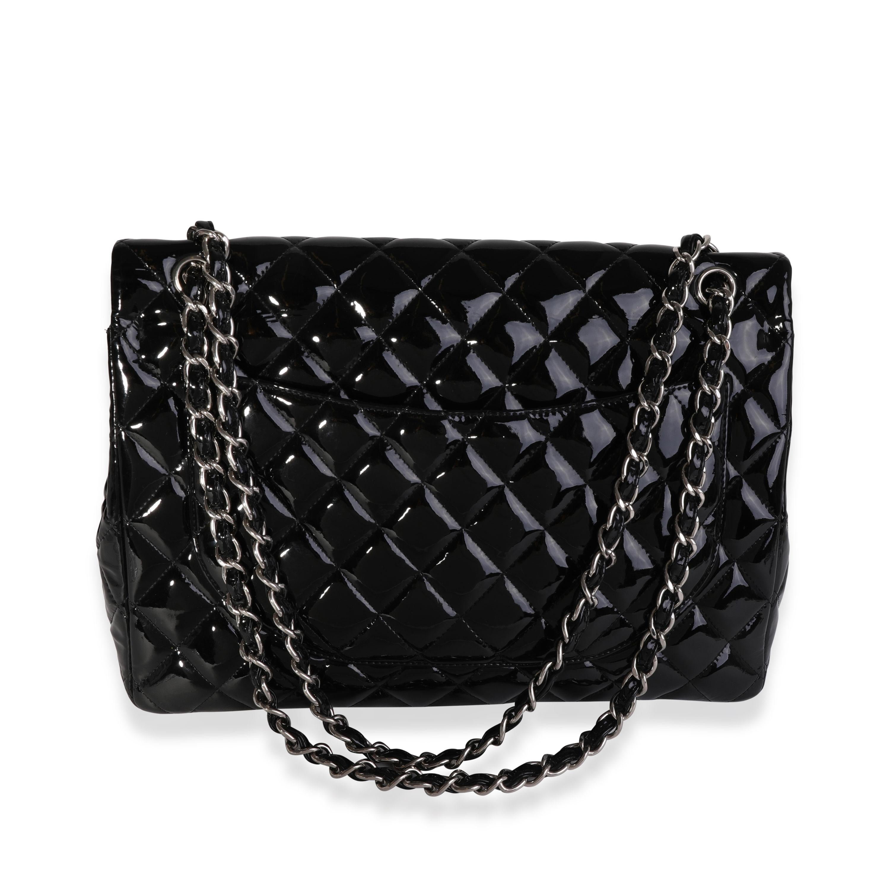 Chanel Black Quilted Patent Leather Maxi Classic Double Flap Bag In Excellent Condition For Sale In New York, NY