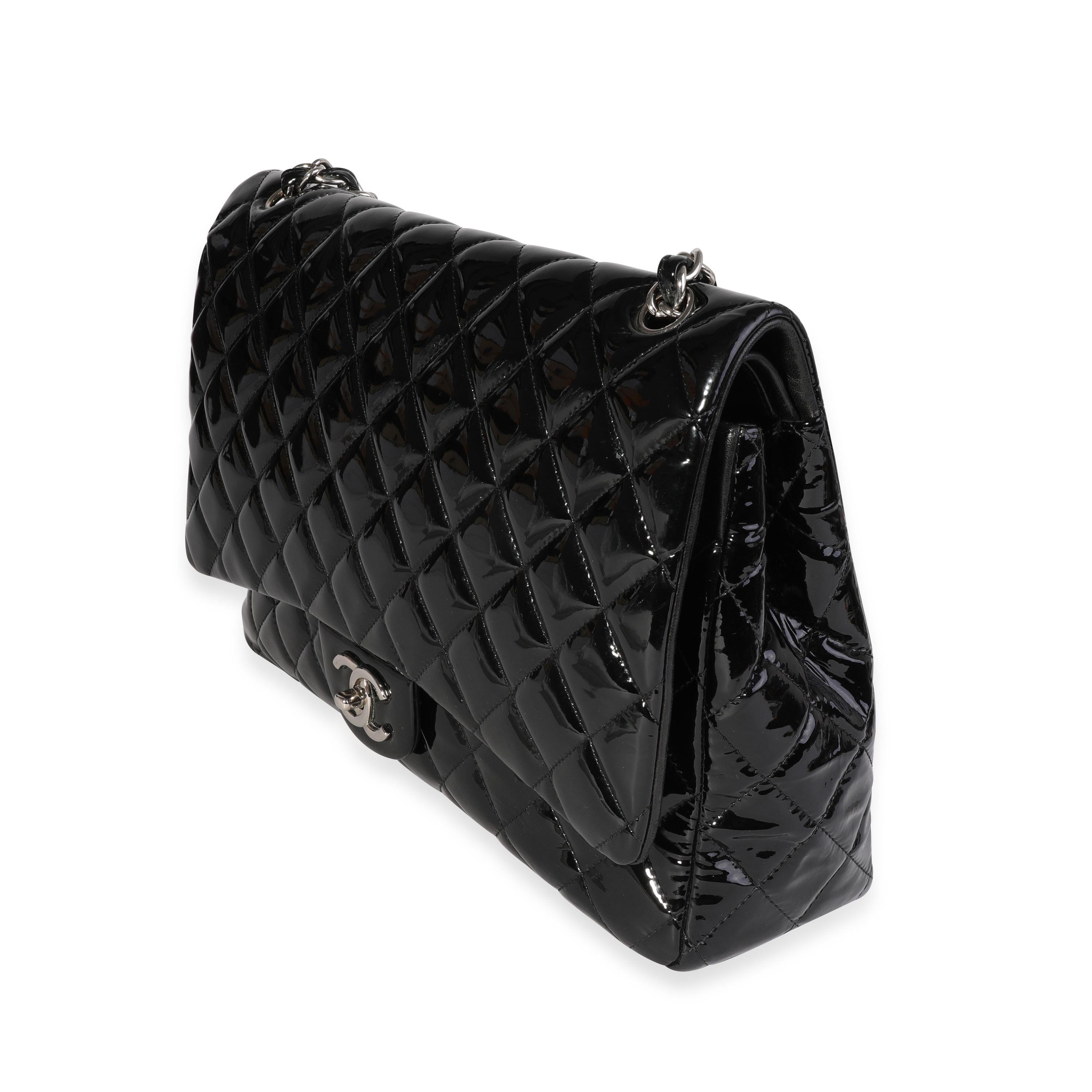 Women's Chanel Black Quilted Patent Leather Maxi Classic Double Flap Bag For Sale