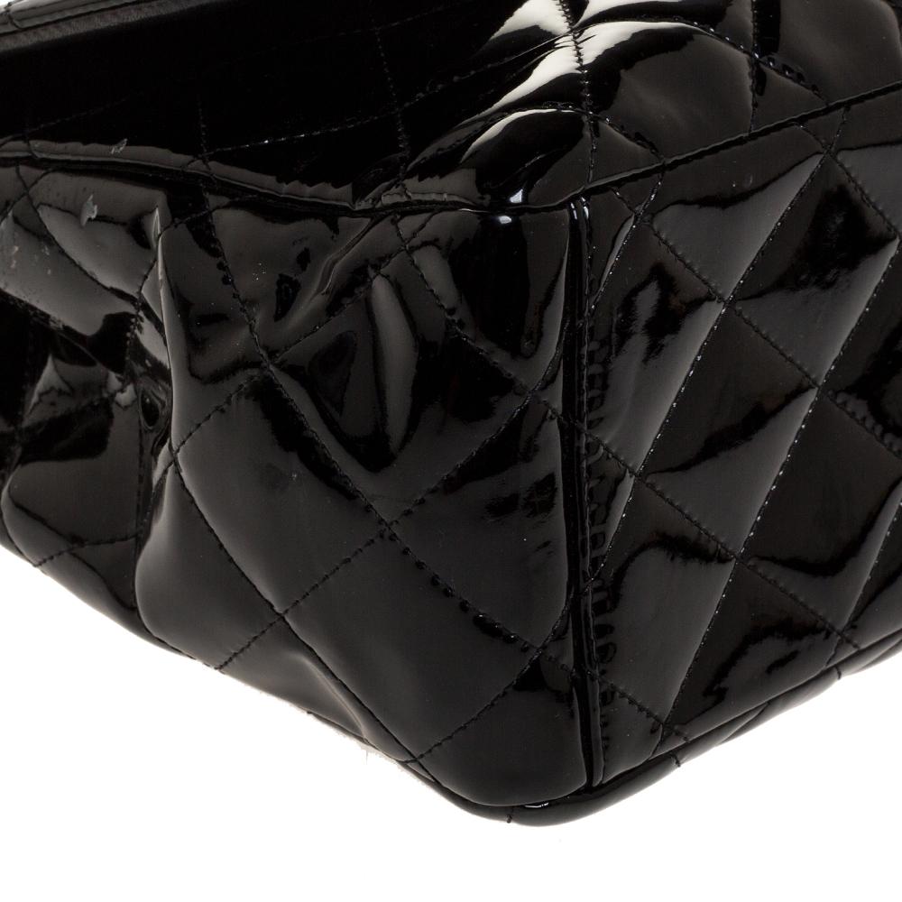Women's Chanel Black Quilted Patent Leather Maxi Classic Single Flap Bag