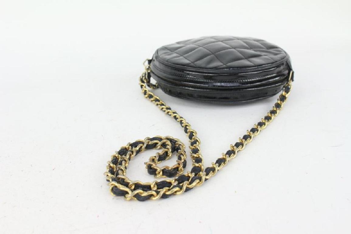 Chanel Black Quilted Patent Leather Round Tassel Clutch with Chain 823cas17 For Sale 1