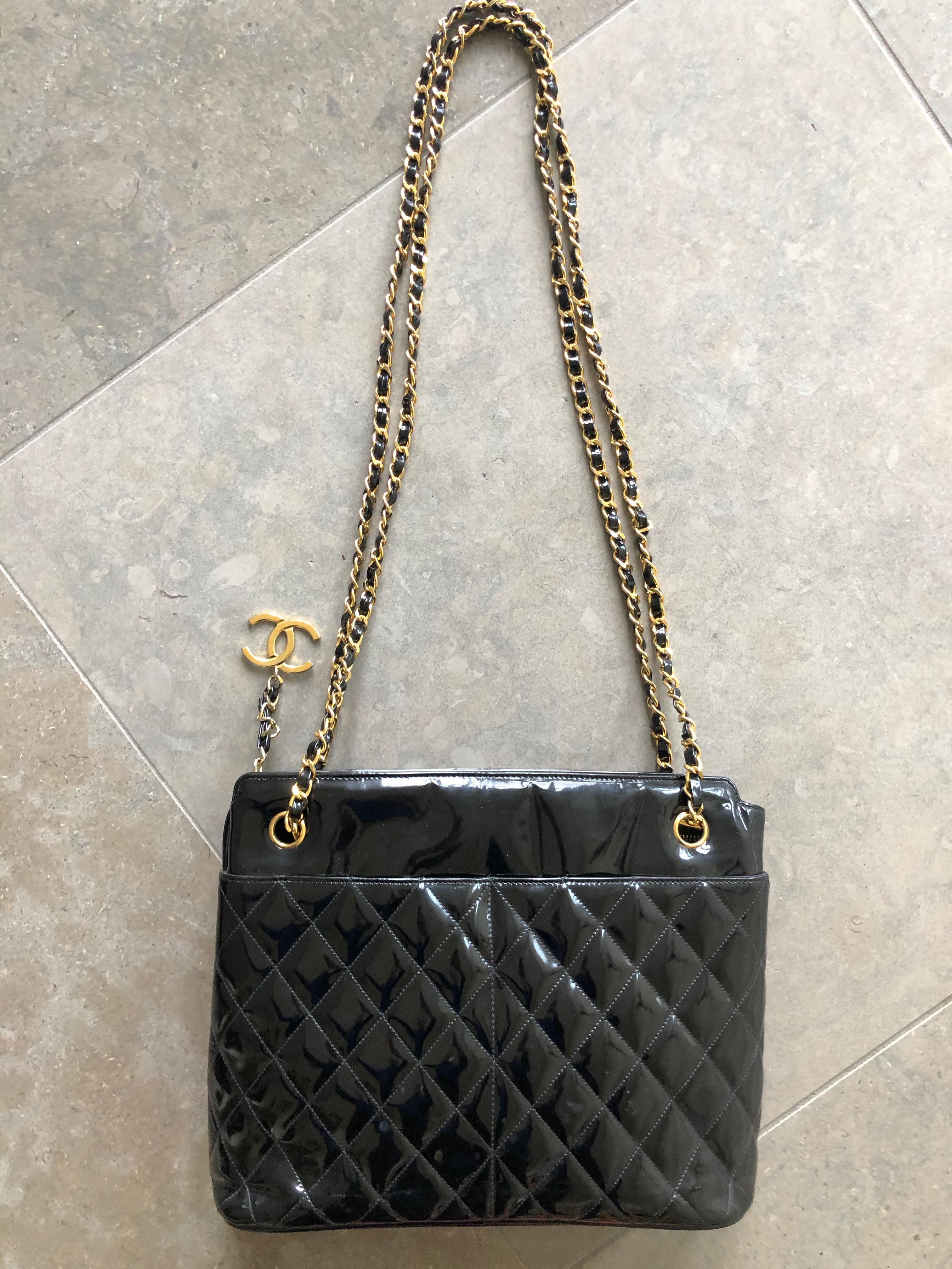 Chanel Black Quilted Patent Leather Tote Bag with Gold Chain and Hardware For Sale 2