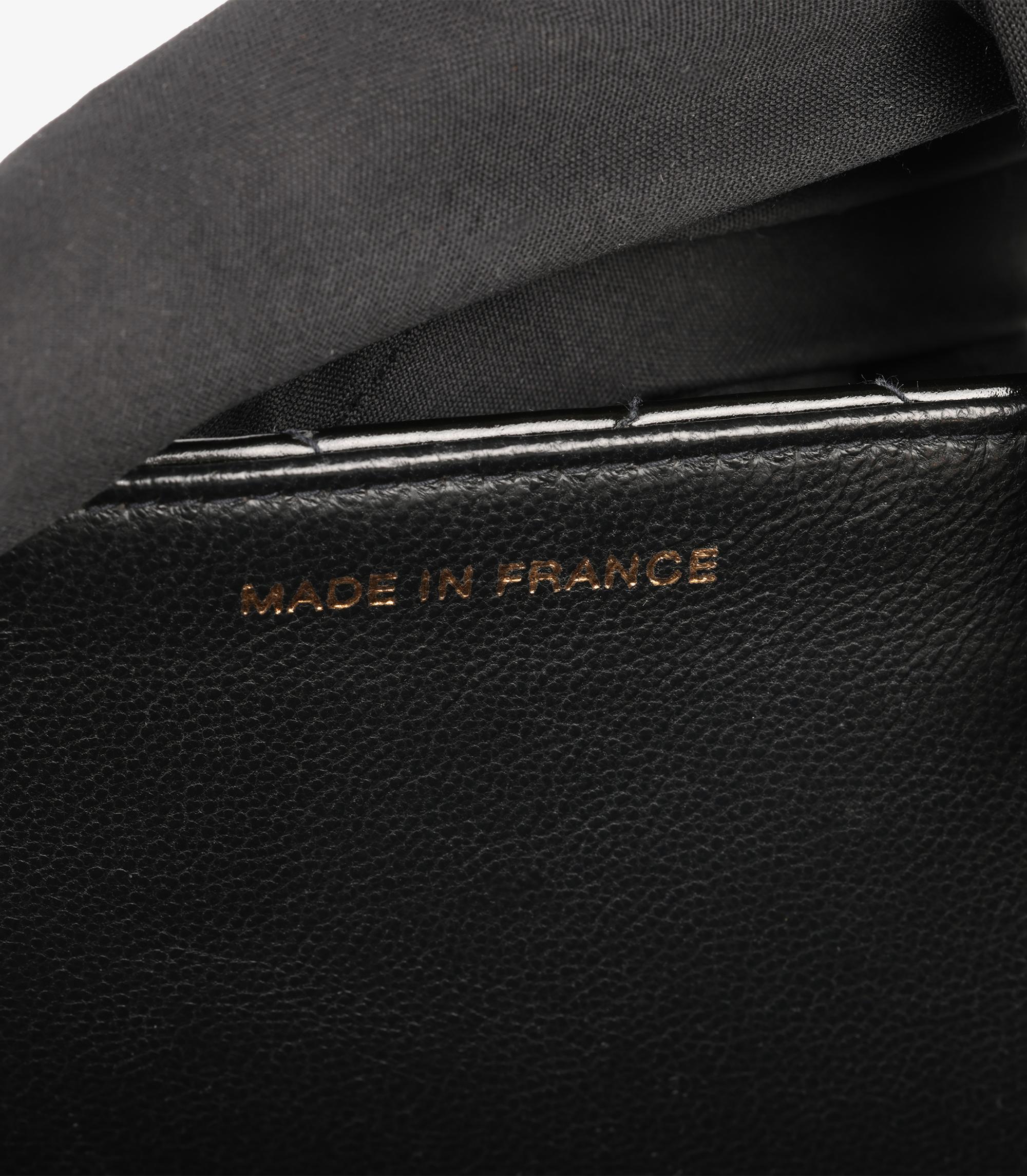 Chanel Black Quilted Patent Leather Vintage Jumbo XL Classic Single Flap Bag en venta 3