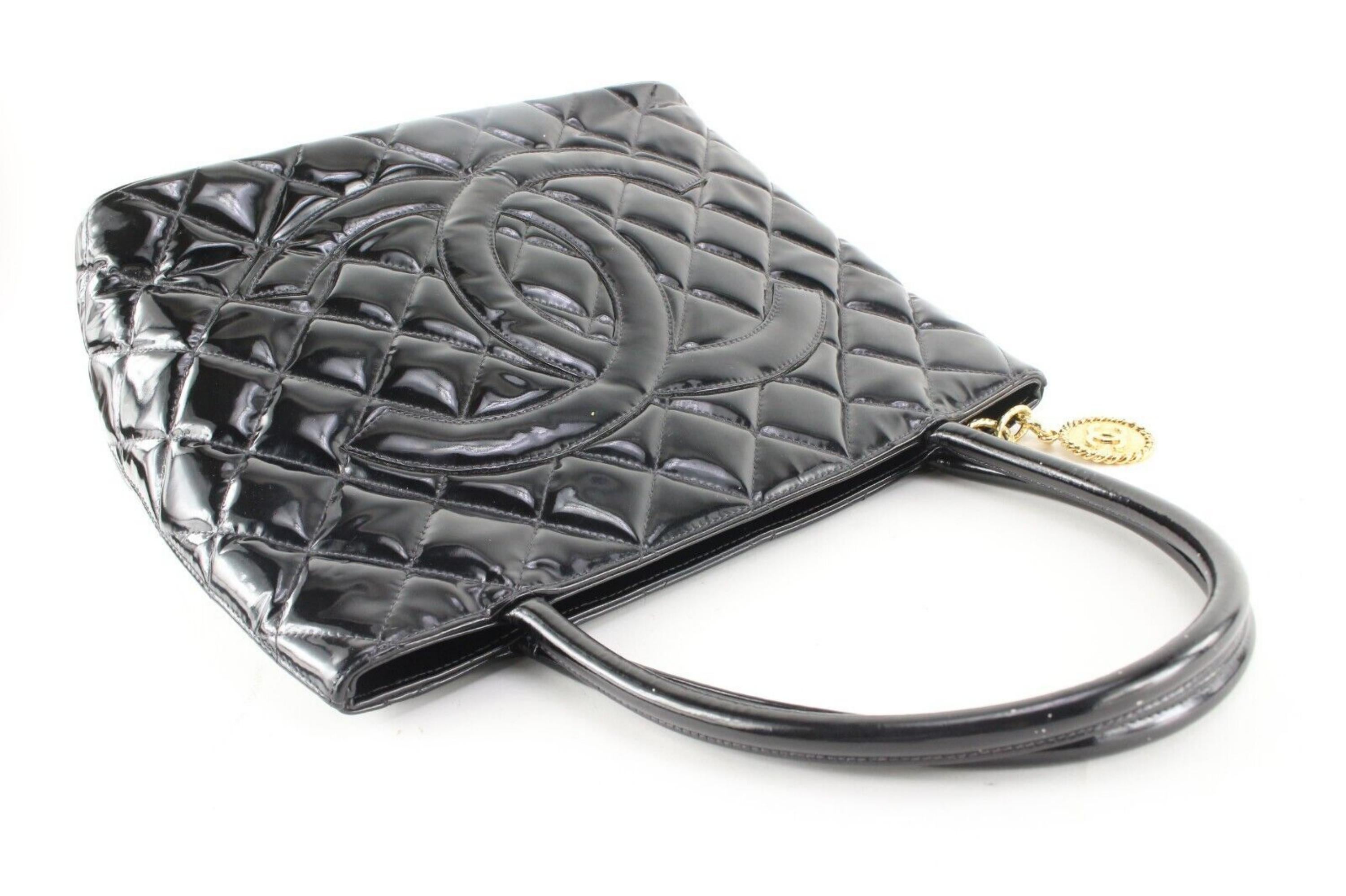 Chanel Black Quilted Patent Medallion Zip Tote GHW 3CK0418 1