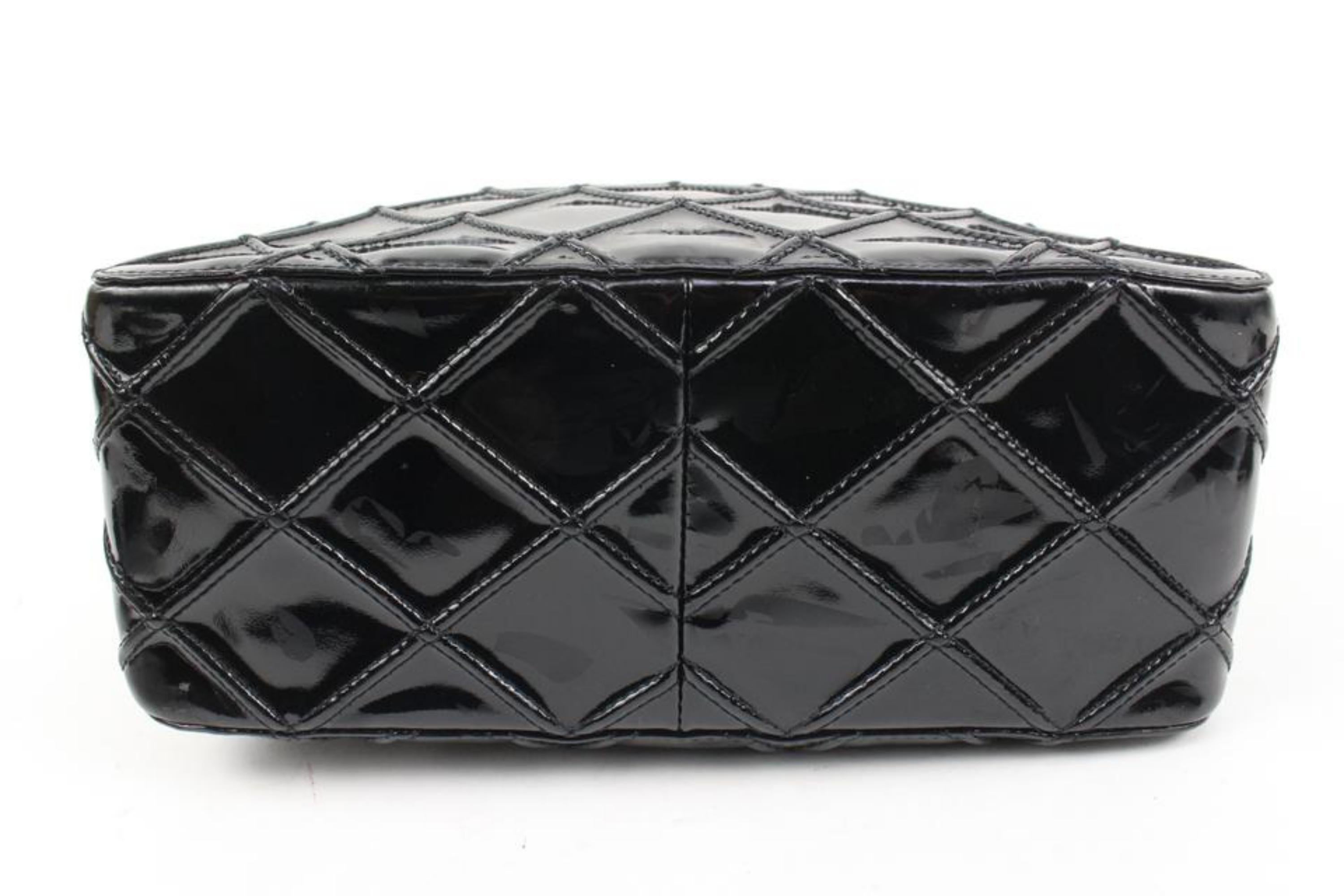 Chanel Black Quilted Patent Shoulder Bag 4c131s For Sale 6