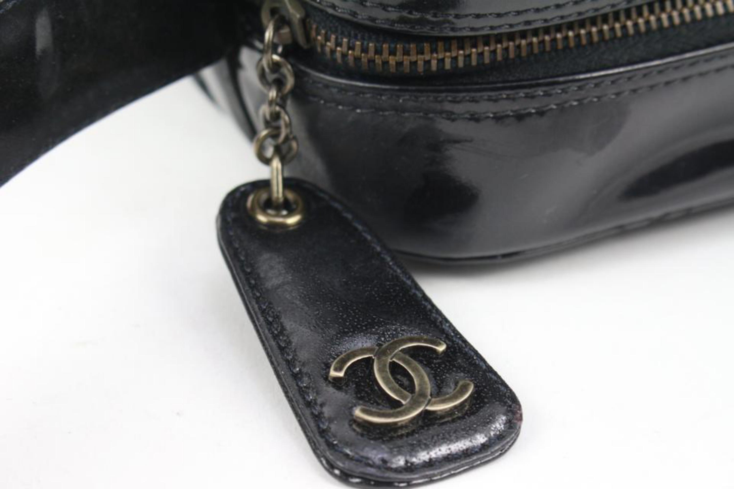 Chanel Black Quilted Patent Shoulder Bag 4c131s For Sale 3
