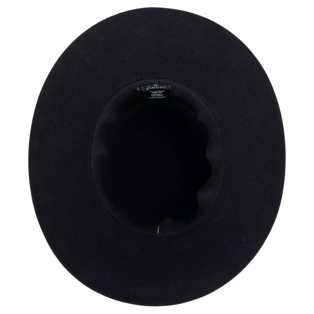 CHANEL FELT Hut aus schwarzem Kaninchenpelz M im Angebot 3