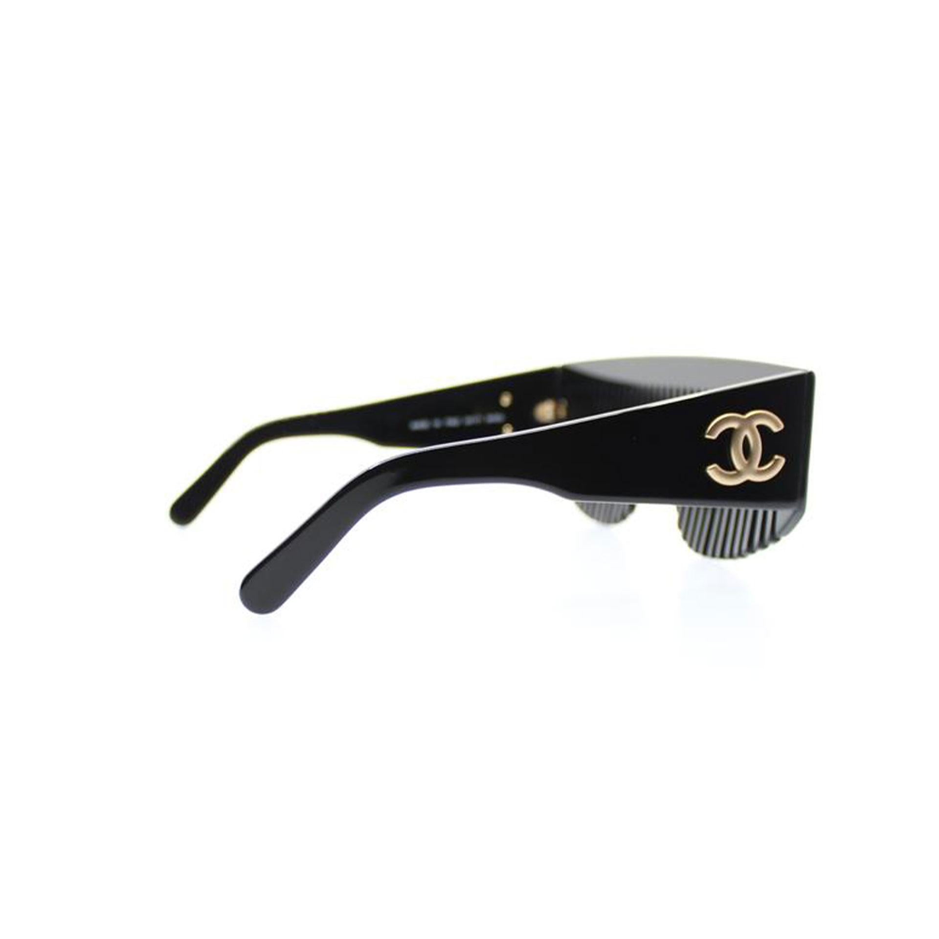 Chanel Schwarz Seltene Vintage 90er Runway Limited Edition Sammler-Sonnenbrille im Angebot 1