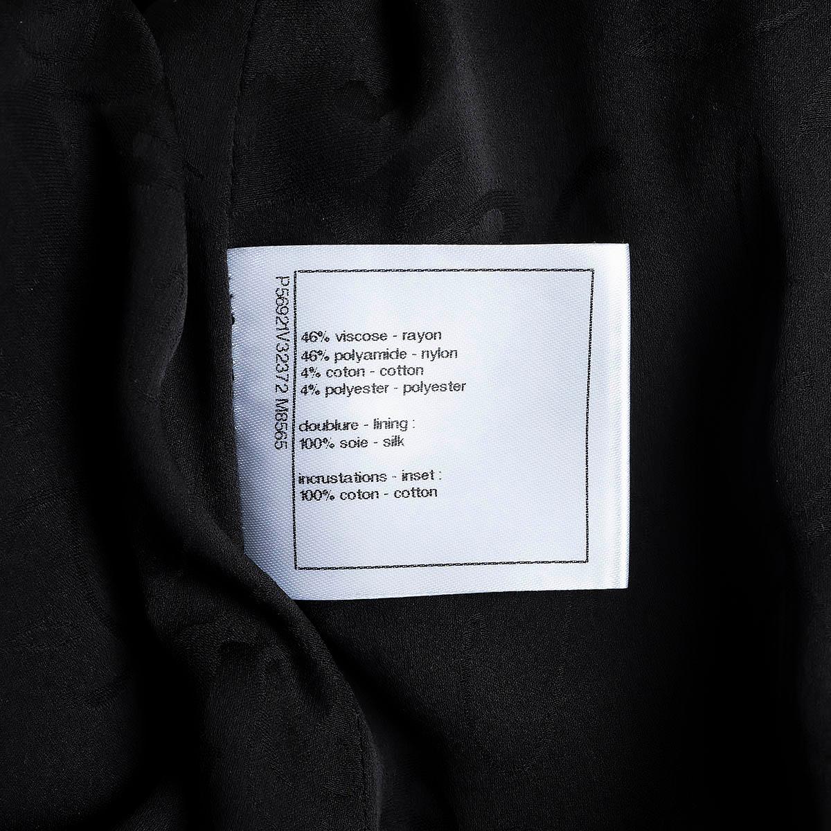 CHANEL black rayon 2017 17A COSMOPOLITE EMBROIDERED TWEED Jacket 42 L For Sale 5