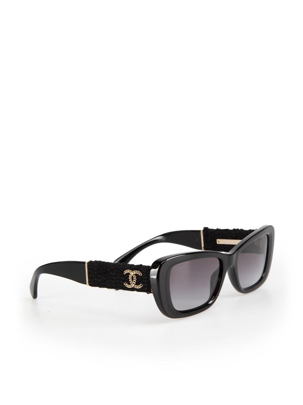Chanel Black Rectangle Tweed Detail Sunglasses In Excellent Condition In London, GB