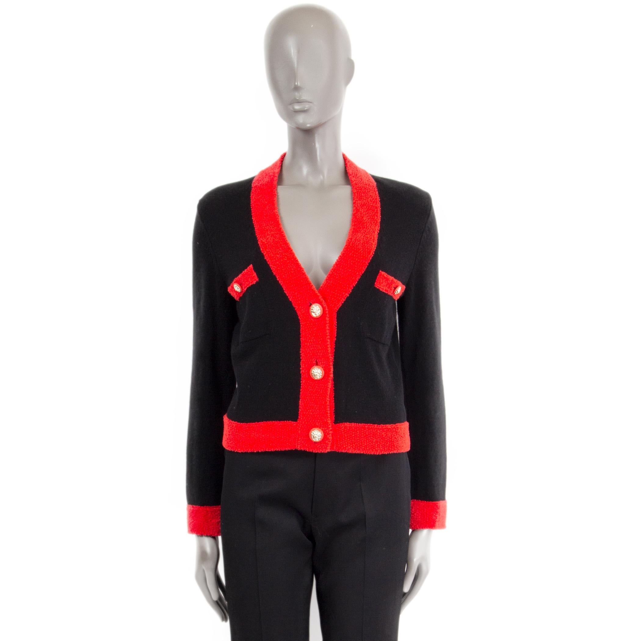 Black CHANEL black & red cashmere blend 2019 19K CROPPED KNIT Jacket 36 XS For Sale