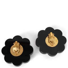 CHANEL black resin 92P CAMELLIA IMITATION PEARL Earrings Ear Clips
