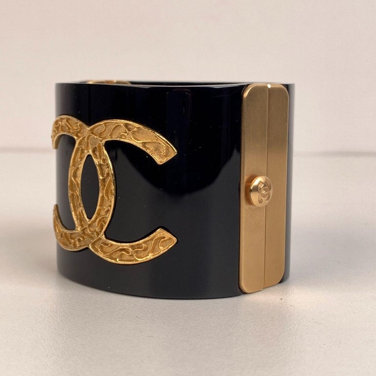 Chanel Black Resin and CC Logo Wide Cuff Bracelet Manchette For Sale at  1stDibs