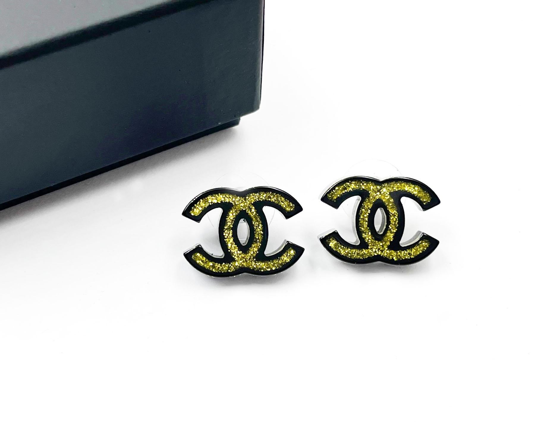Artisan Chanel Black Resin CC Gold Glitter Piercing Earrings 