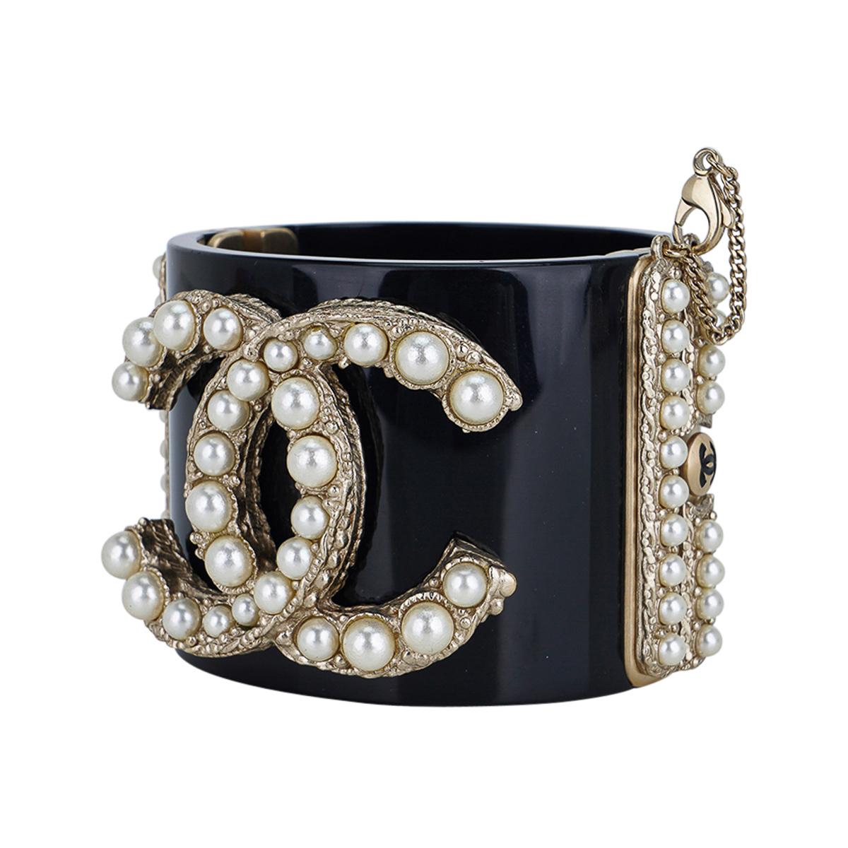 chanel bracelet cuff