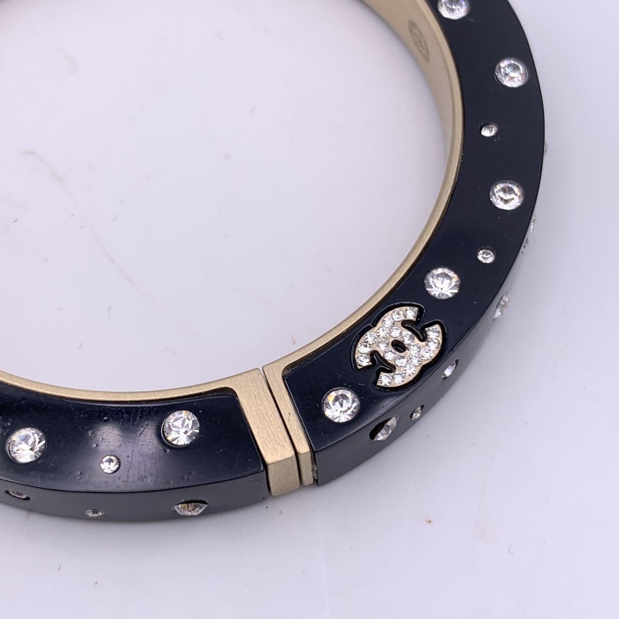 Chanel Black Resin Rhinestone Crystal CC Logo Cuff Bangle Bracelet For Sale 3