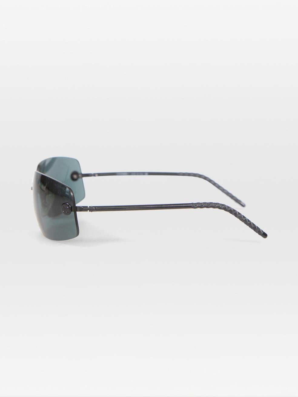Women's Chanel Black Rimless CC Sunglasses For Sale