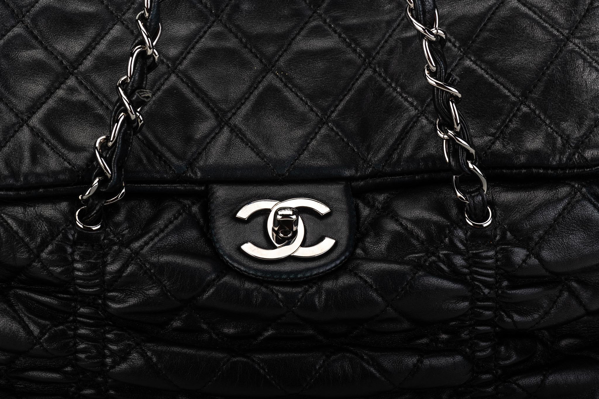 Chanel Black Rouched Large Tote Bag In Excellent Condition In West Hollywood, CA