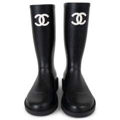 CHANEL black rubber 2022 REV RAIN Boots Shoes 39 fit 38.5
