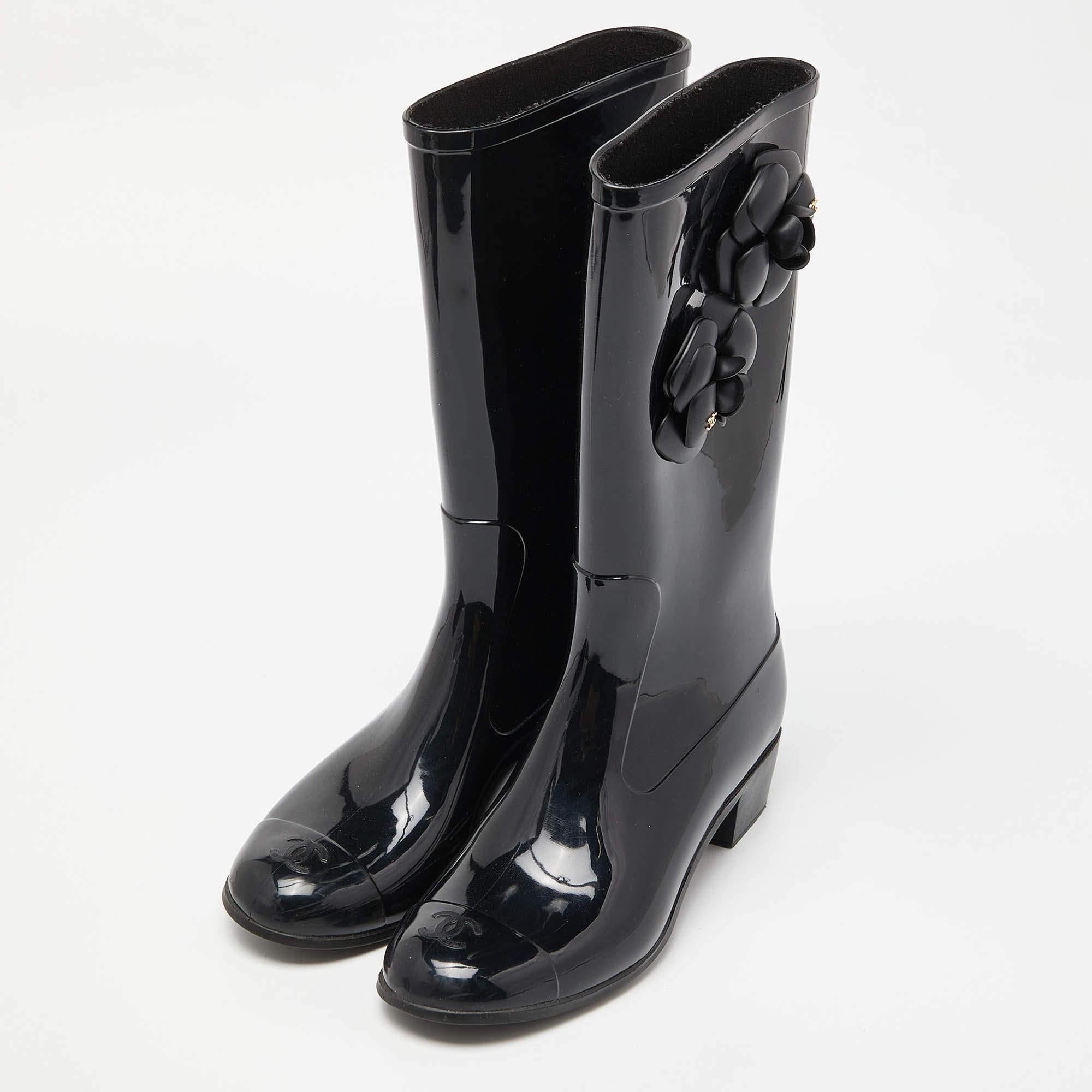 Chanel Rain Boots 7 For Sale on 1stDibs chanel rain boots 2023