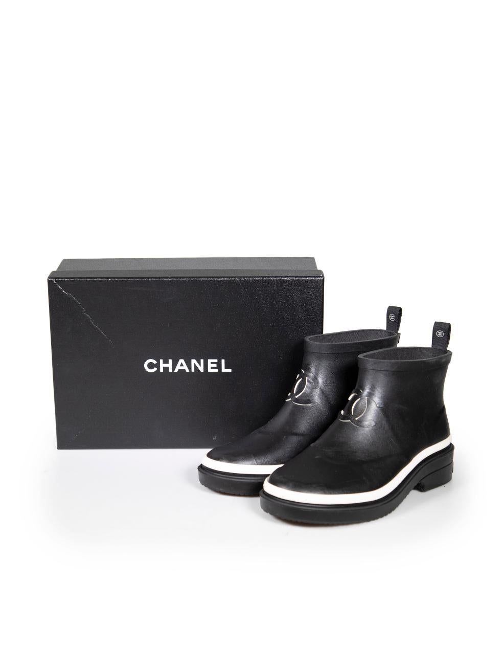 Chanel Black Rubber CC Short Rain Boots Size IT 38 2