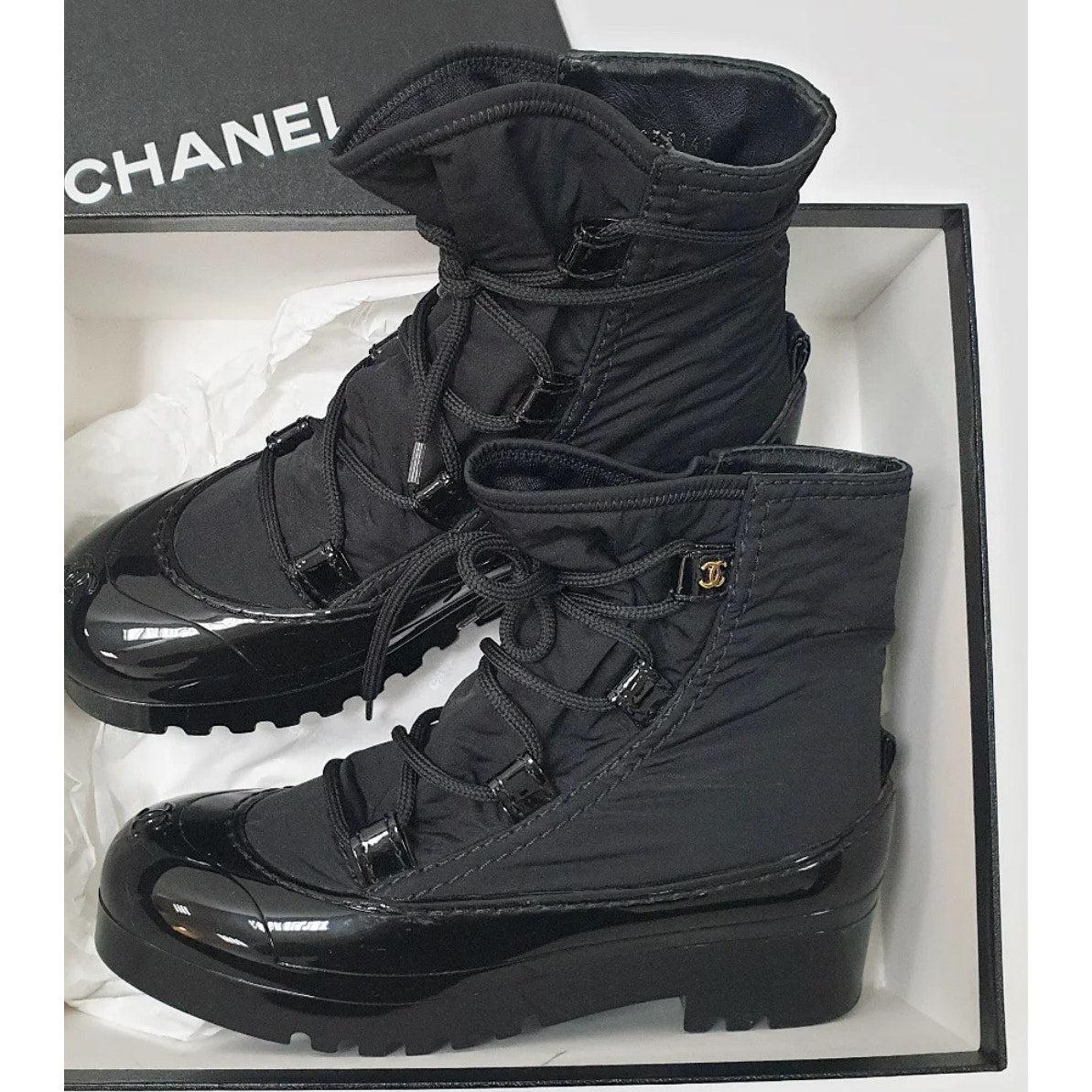 De las mujeres Chanel Negro Caucho Nylon Botines CC Logo Talla 38 en venta