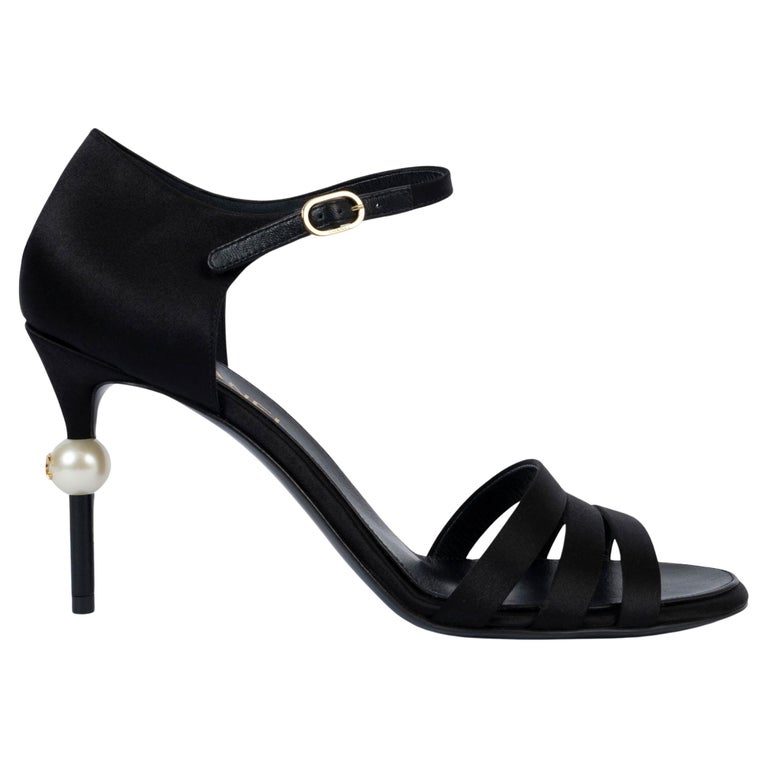 Chanel raso nero 2022K PERLA TACCO Sandali Scarpe 41 vestibilità
