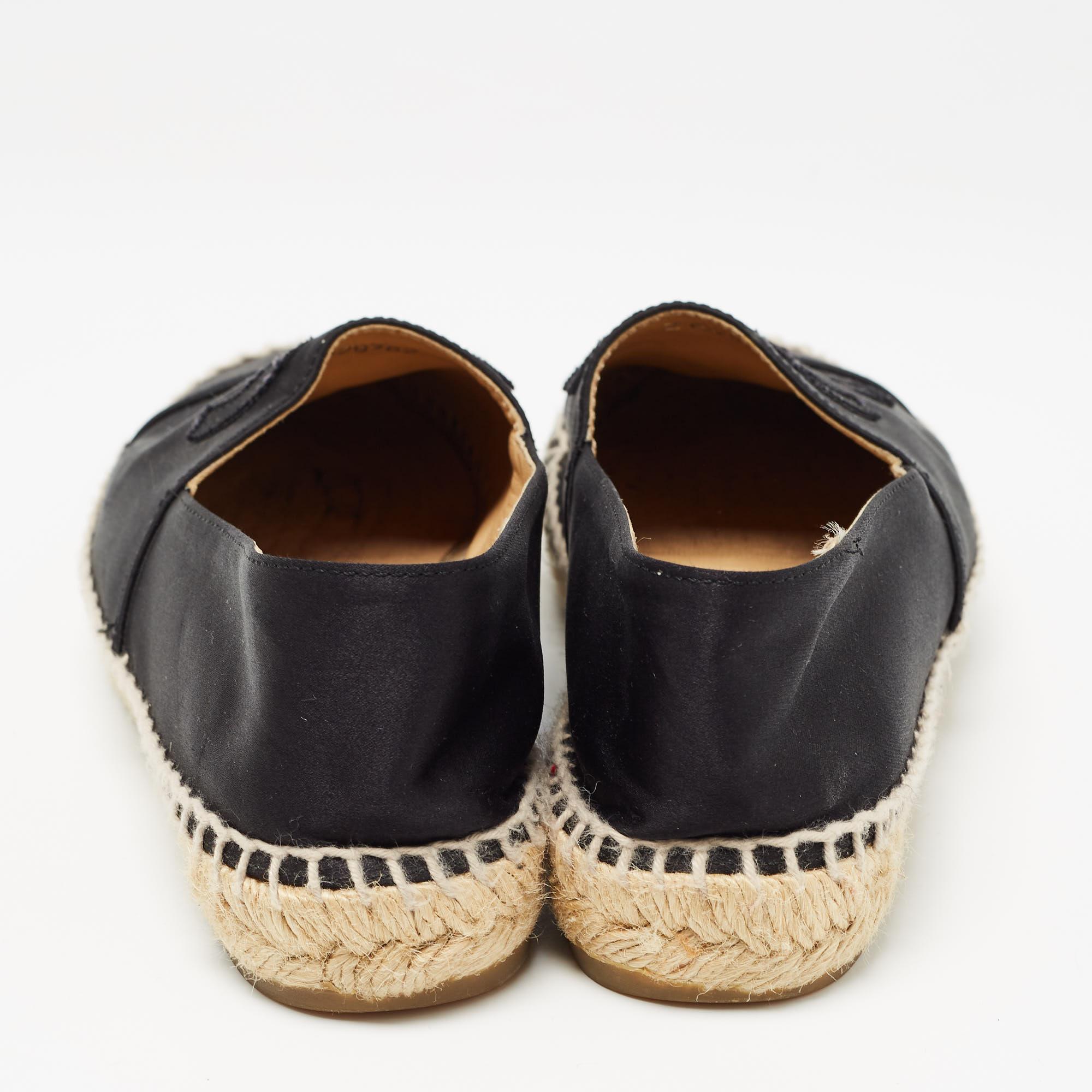 Chanel Black Satin and Canvas CC Espadrille Flats Size 35 1