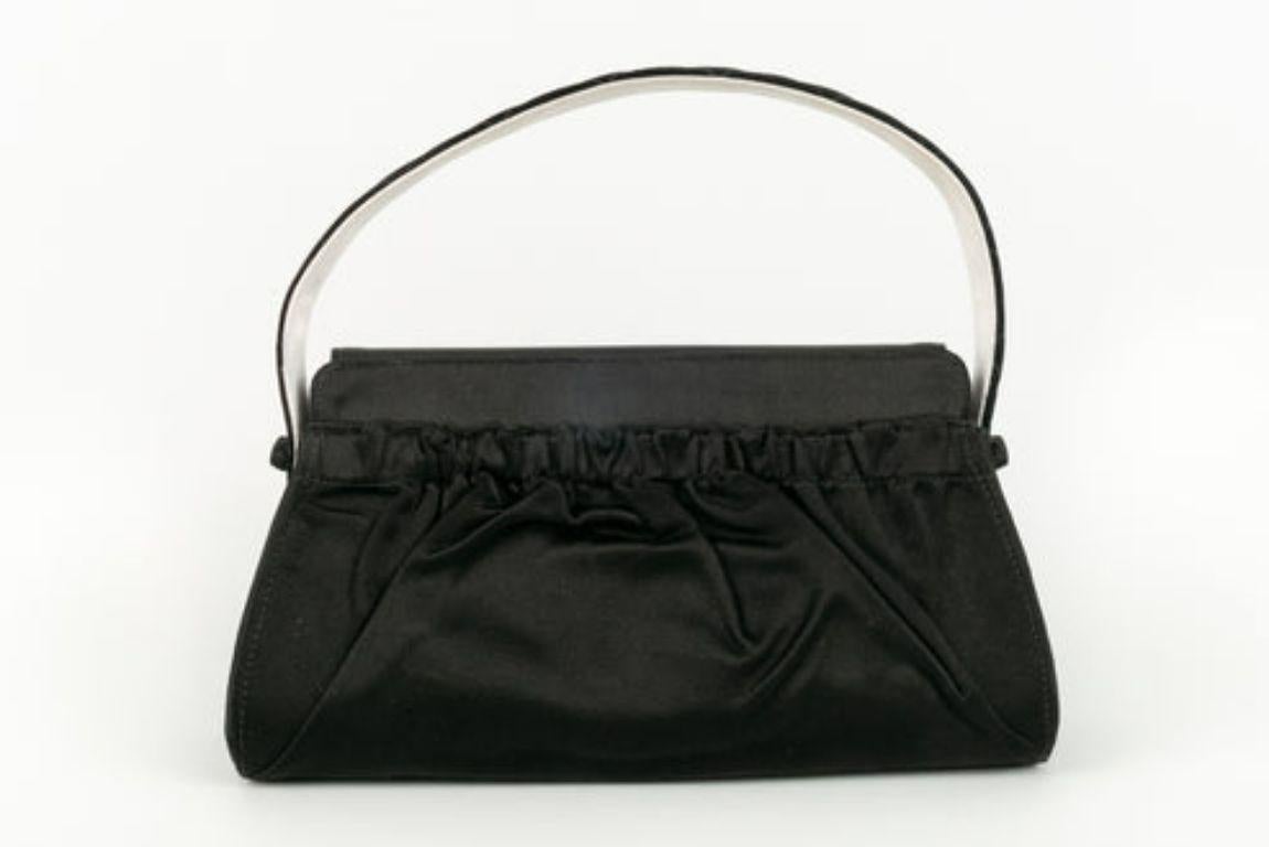 Chanel Black Satin Bag, 2002/03 In Excellent Condition For Sale In SAINT-OUEN-SUR-SEINE, FR