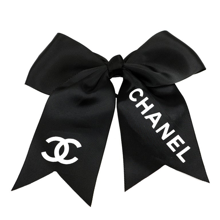 Chanel Black Satin Cheer Bow Hair Tie For Sale at 1stDibs  display picture 1
