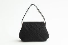Chanel - Sac à main Classic One en satin noir