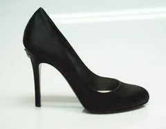 Chanel Black Satin Classic Pump w/ CC logo - 40.5