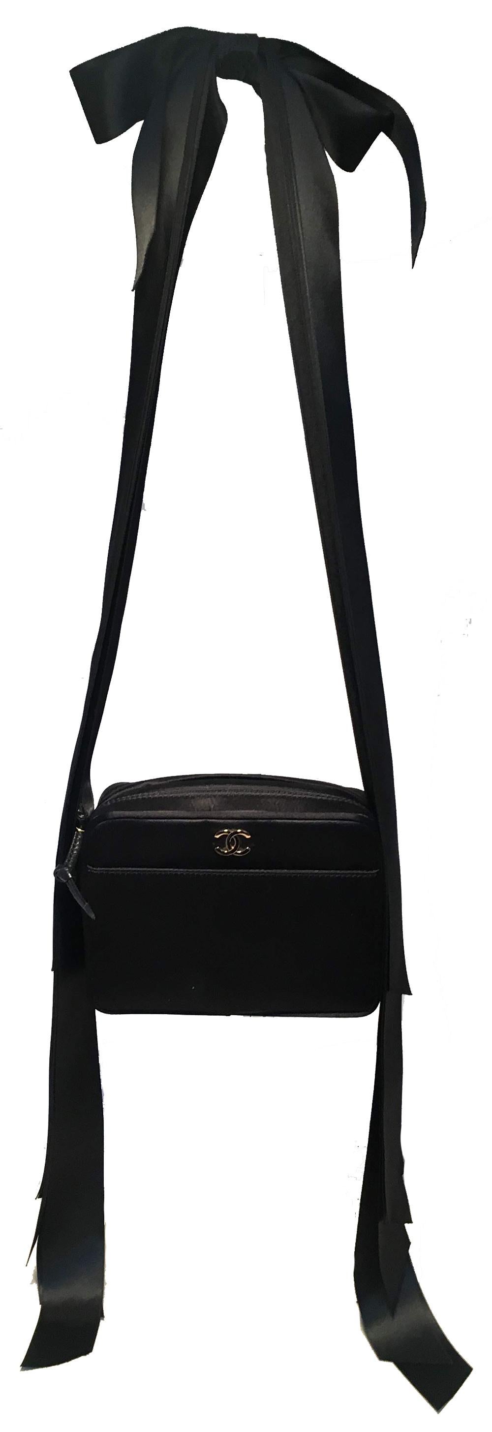 Chanel Black Satin Ribbon Shoulder Bag  In Excellent Condition In Philadelphia, PA