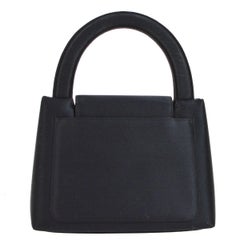 Bolso de mano negro de satén de Chanel con asa superior, estilo Kelly, mini, de fiesta y para la noche