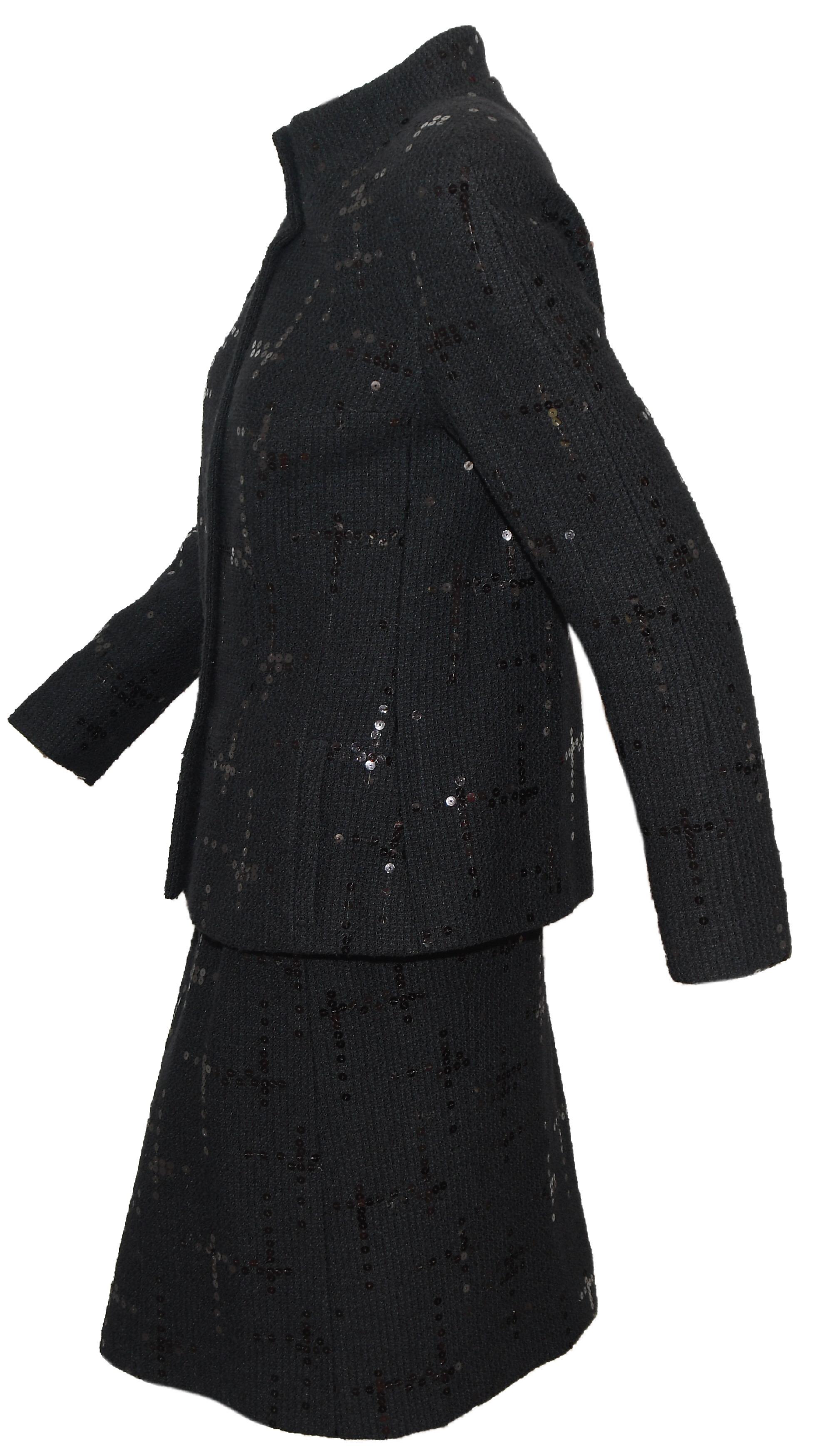 Women's Chanel  Black Sequined Tweed Skirt Suit From 2002 Fall Collection For Sale