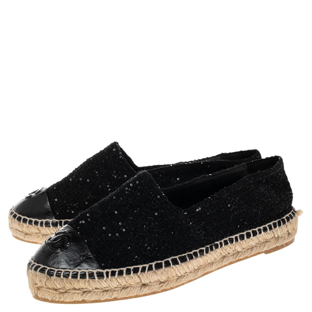 Chanel Black Sequins Tweed and Leather CC Cap Toe Espadrille Flats Size 39 3