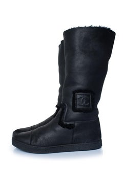 Chanel, Black shearling boots