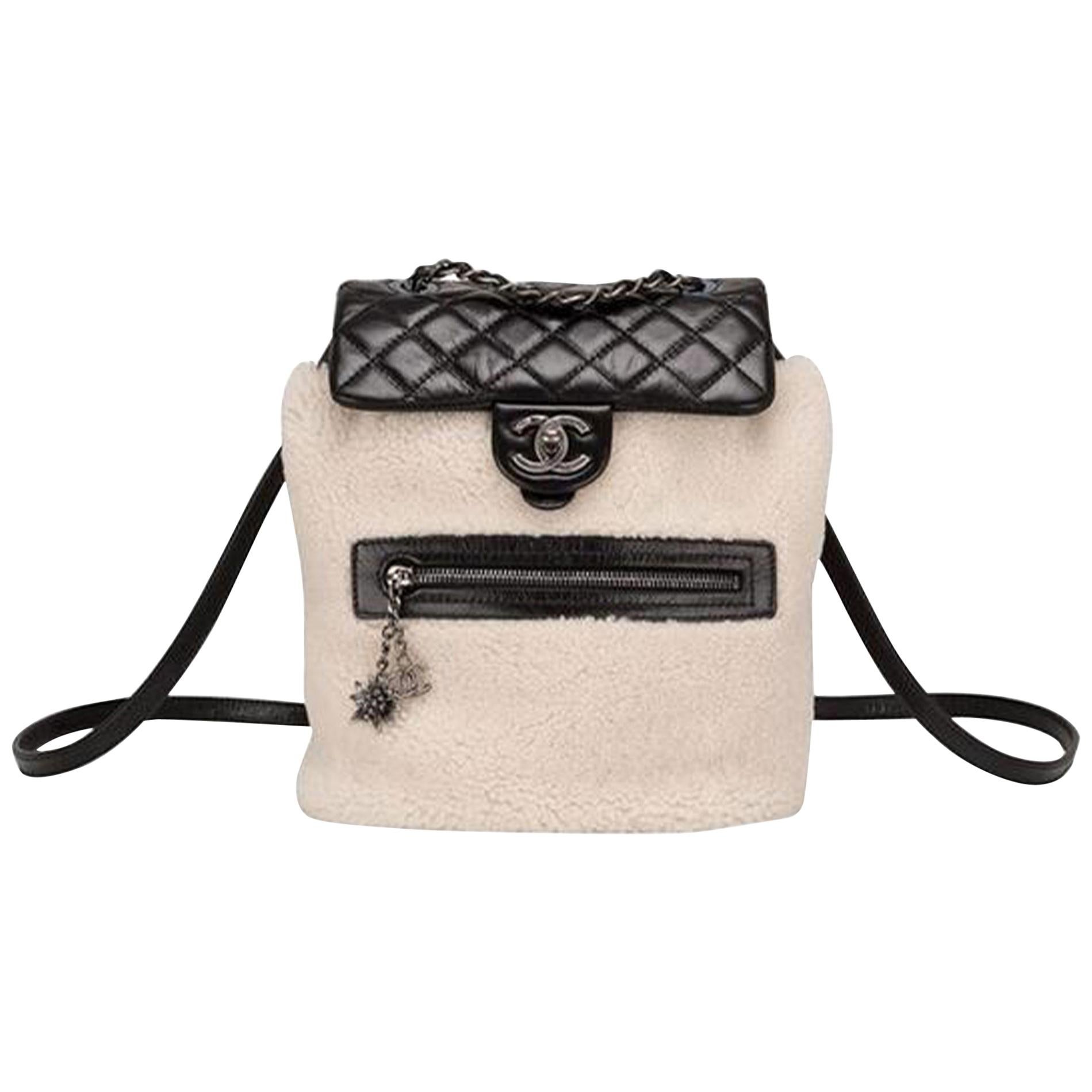 Chanel Black Shearlng Leather Paris-salzburg Mountain Backpack In Good Condition For Sale In Miami, FL