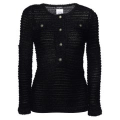 Chanel - Top nero con dettaglio in maglia boucle trasparente M